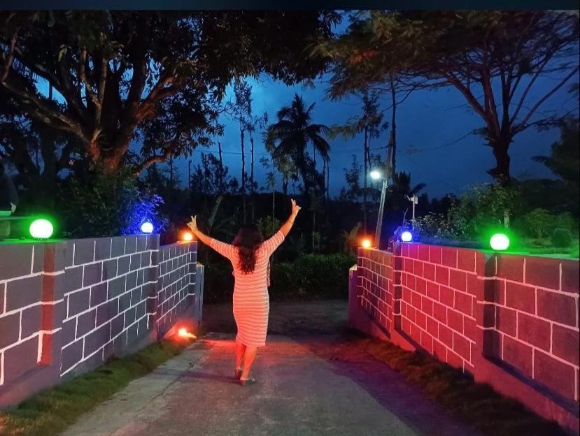 Darshan'S Home Stay มาดิเครี ภายนอก รูปภาพ