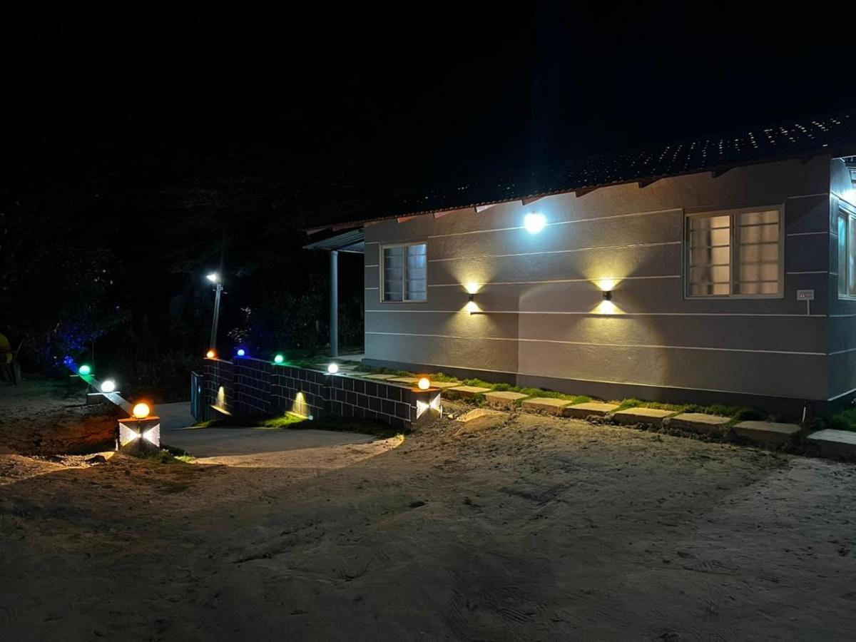 Darshan'S Home Stay มาดิเครี ภายนอก รูปภาพ